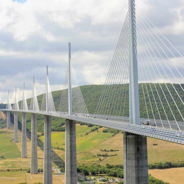 Viaduc de Millau, Millau, France